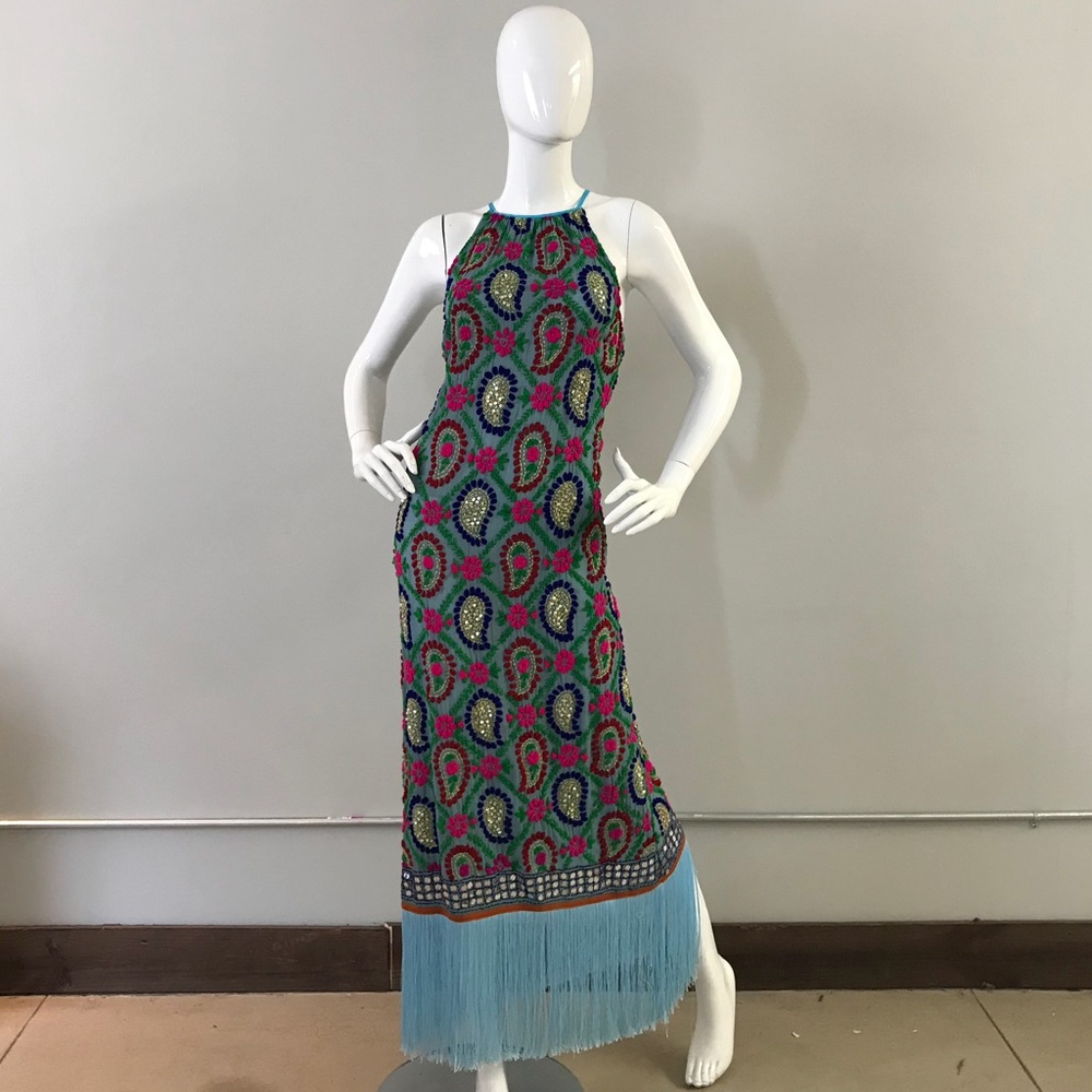 Dress - Picture 8 of 8